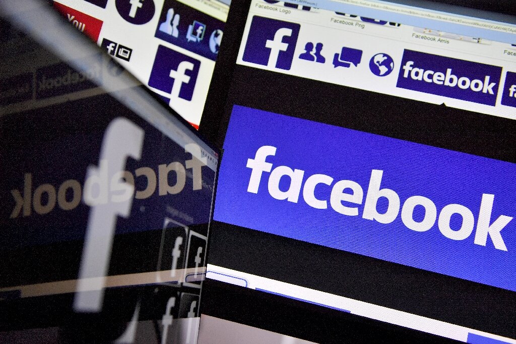 fake facebook accounts