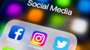 Advertising Social Media